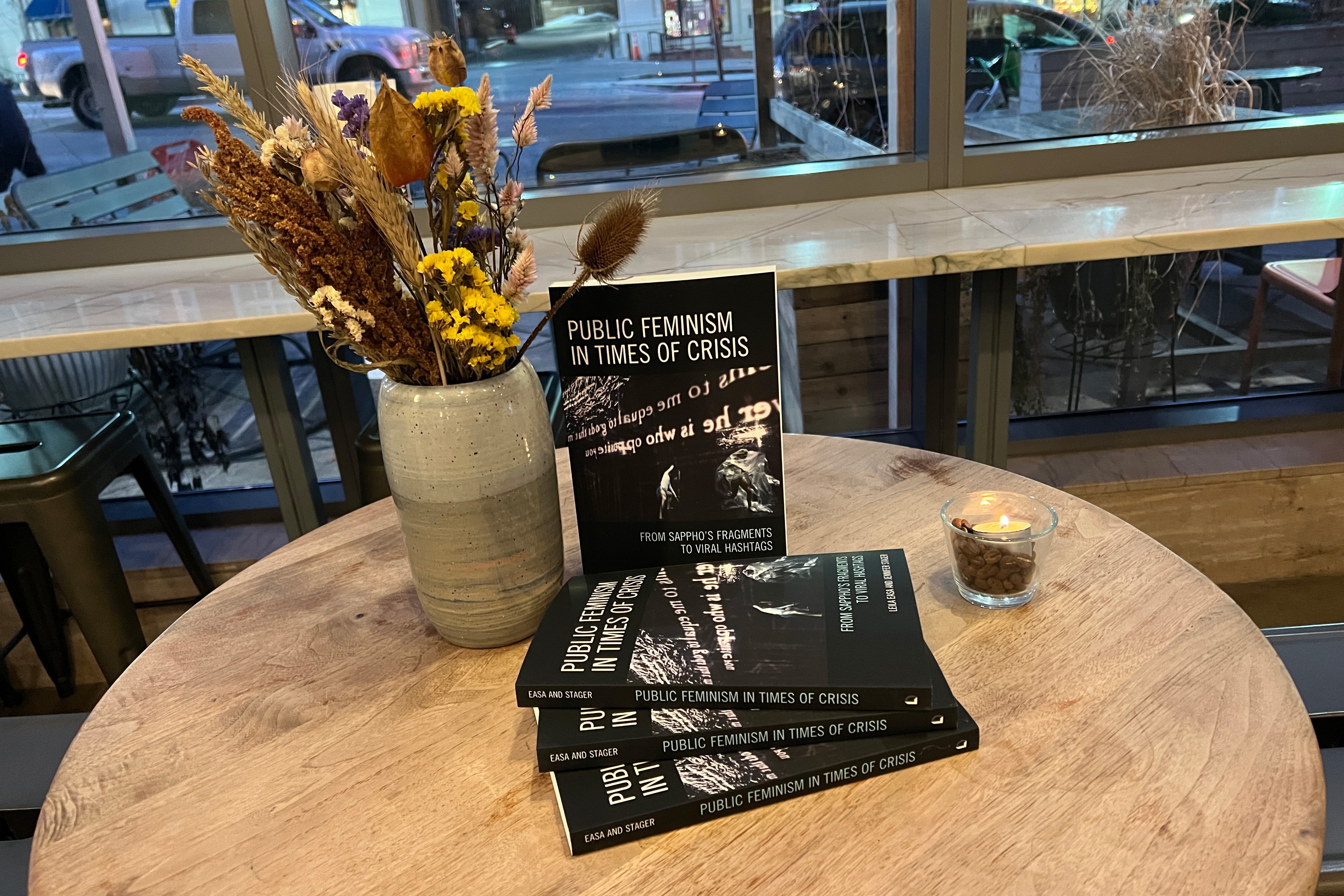 Public Feminism in Times of Crisis: From Sappho’s Fragments to Viral Hashtags